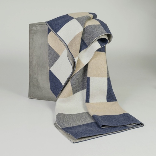 bauhaus throw (blue, tan, beige, and white, No Insert) [GJT-HB55C] 