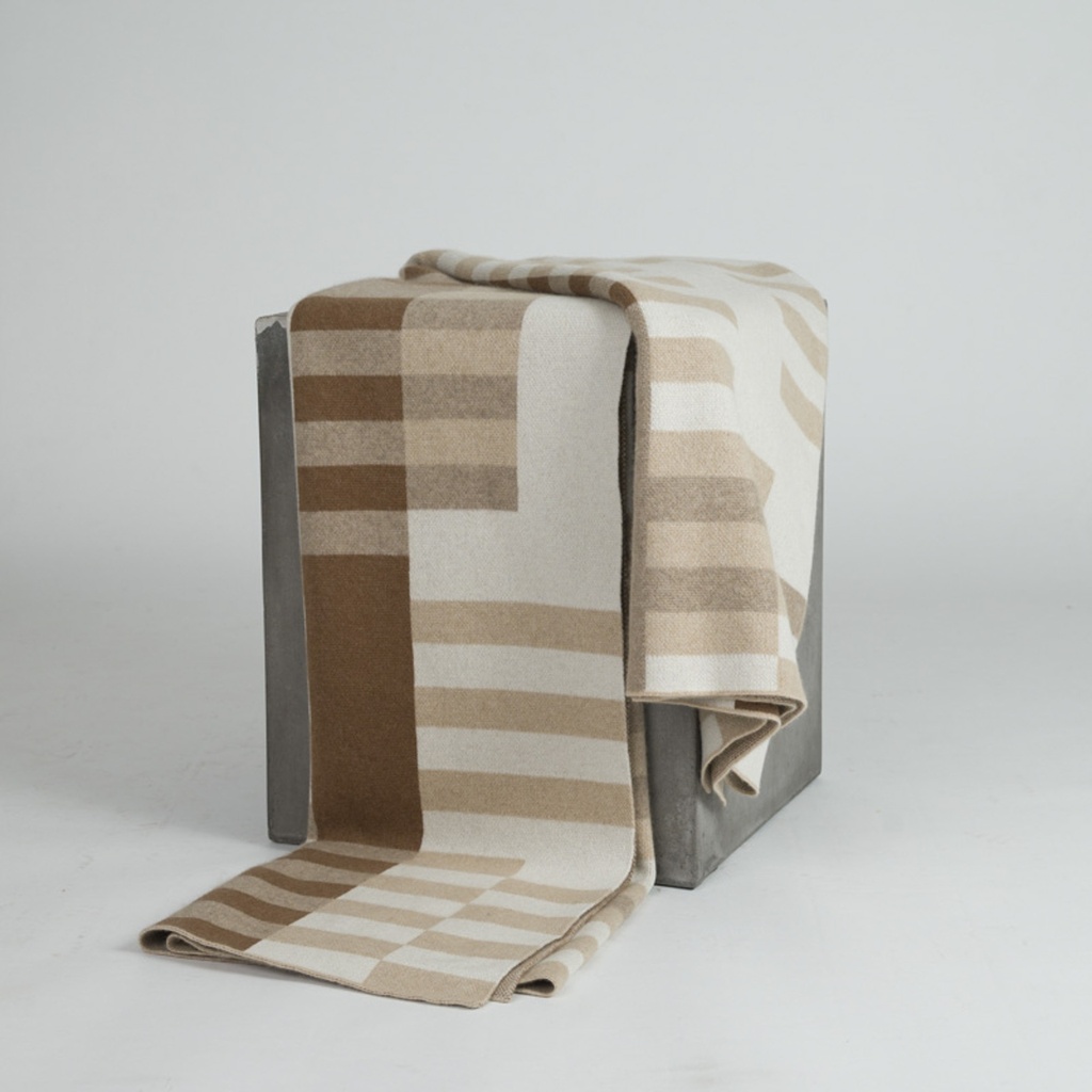 bauhaus throw