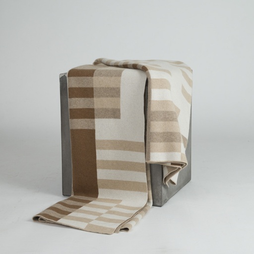 bauhaus throw (white, beige, cognac, and tan, No Insert) [GJT-HB57A] 